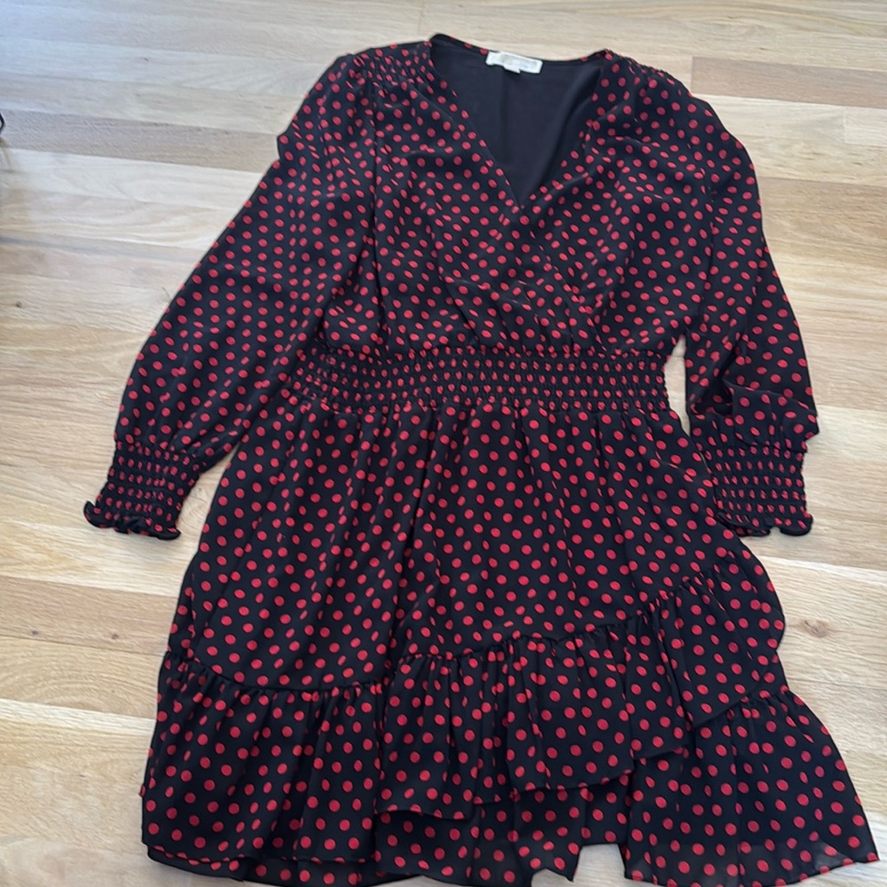 Michael Kors black v neck ruffled dress with red dot pattern. Size XL